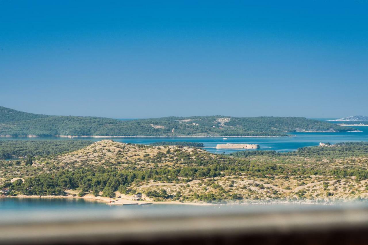 Apartment Anamarija With Sea View Sibenik Bagian luar foto